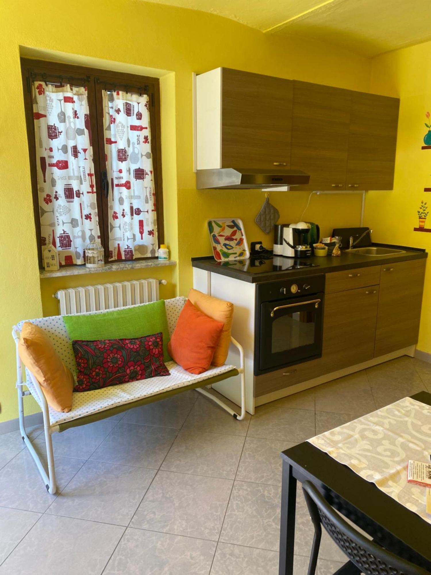 Appartement Casa In Langa à Alba  Extérieur photo