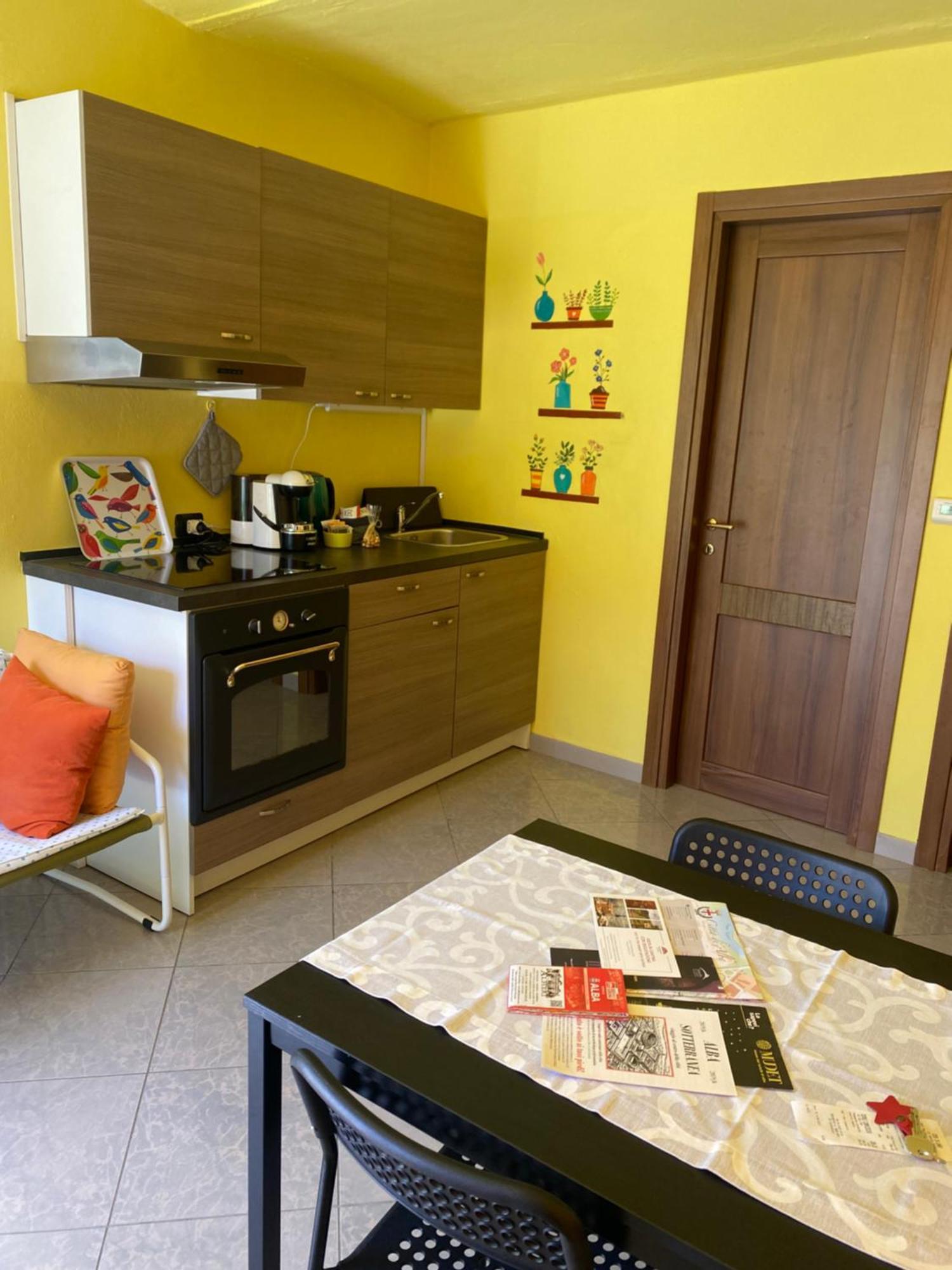 Appartement Casa In Langa à Alba  Extérieur photo