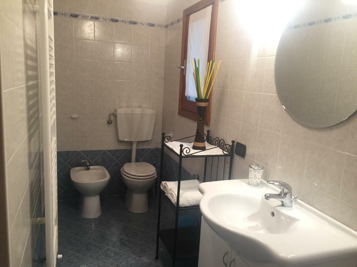 Appartement Casa In Langa à Alba  Extérieur photo