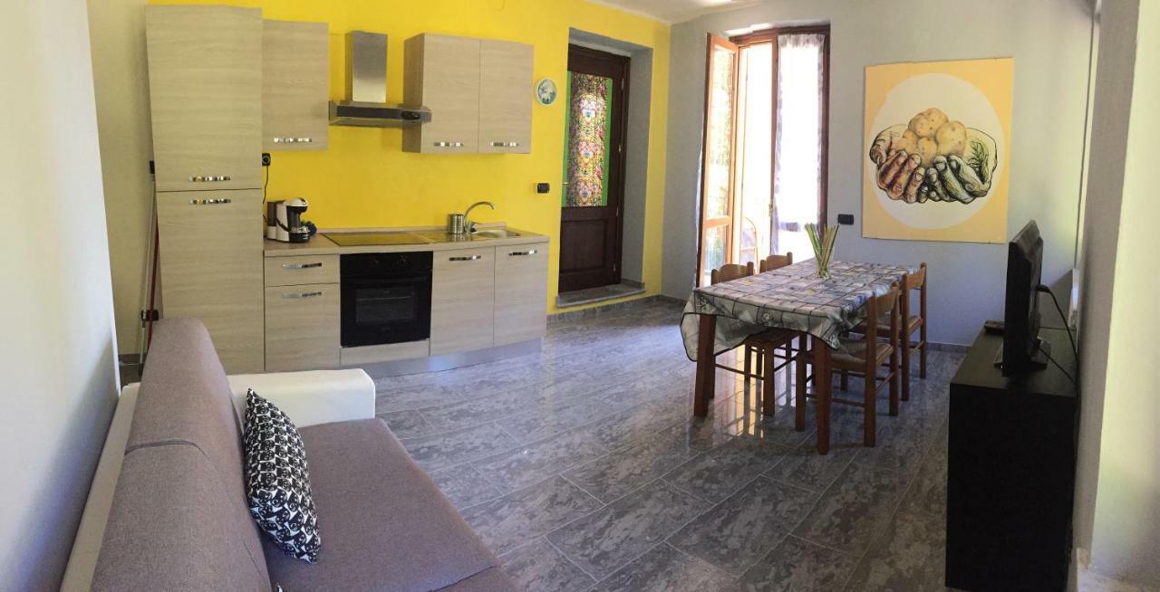 Appartement Casa In Langa à Alba  Extérieur photo