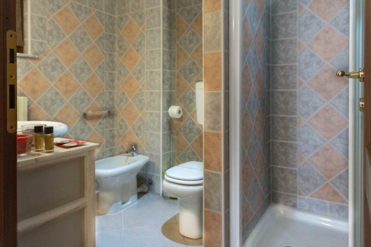 Appartement Casa In Langa à Alba  Extérieur photo